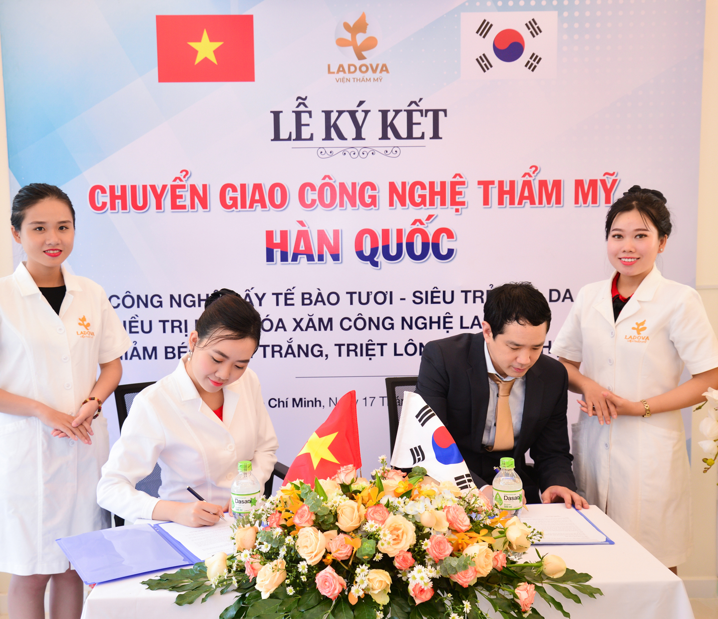ky-ket-chuyen-giao-cong-nghe-ladova